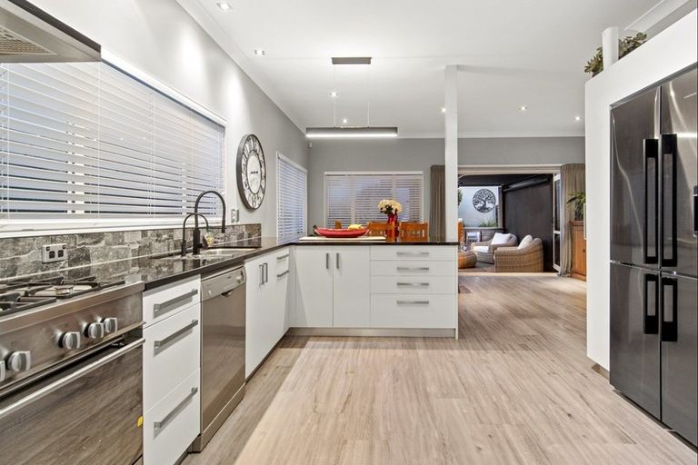 Photo of property in 2 Millbrook Drive, Bethlehem, Tauranga, 3110