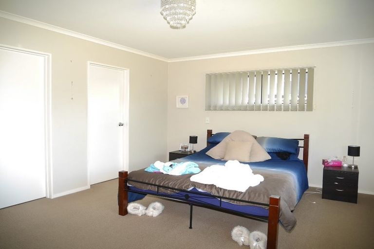 Photo of property in 4 Monarch Place, Paraparaumu Beach, Paraparaumu, 5032