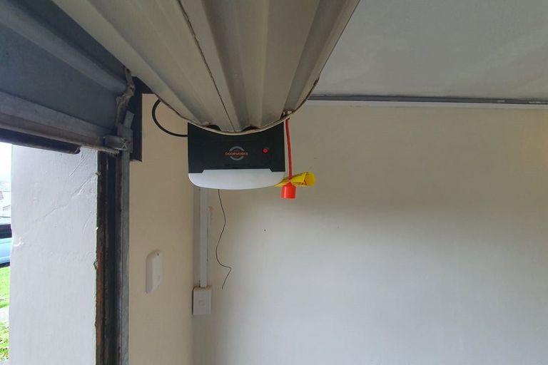 Photo of property in 35a Penryn Drive, Camborne, Porirua, 5026