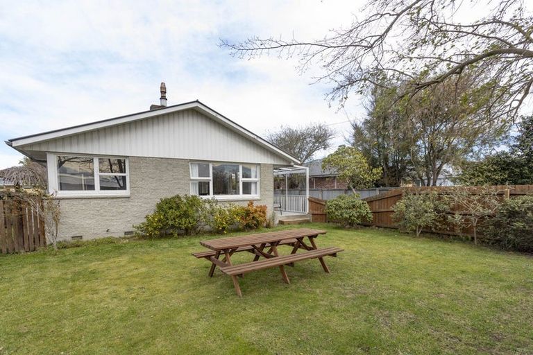 Photo of property in 129 Blackett Street, Rangiora, 7400