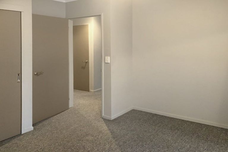 Photo of property in 24 Phillips Street, Sanson, 4817