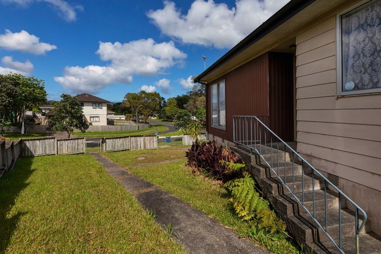 Photo of property in 94 Urlich Drive, Ranui, Auckland, 0612