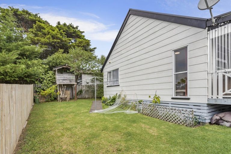 Photo of property in 2/56 James Laurie Street, Henderson, Auckland, 0612