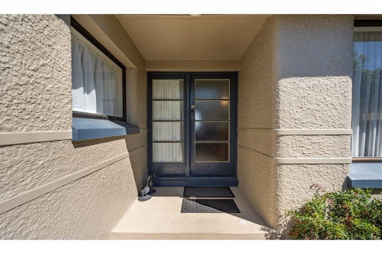 Photo of property in 1 Abbot Street, Waverley, Invercargill, 9810