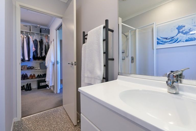 Photo of property in 11a Bowling Road, Greenmeadows, Napier, 4112