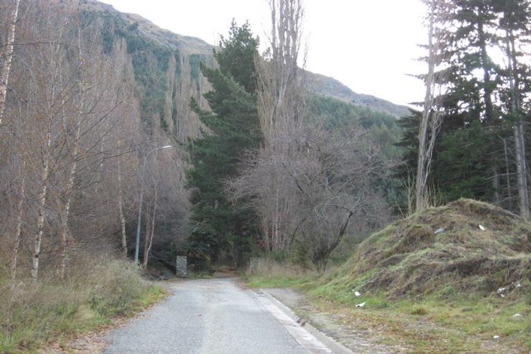 Photo of property in 21 Bowen Street, Queenstown, 9300