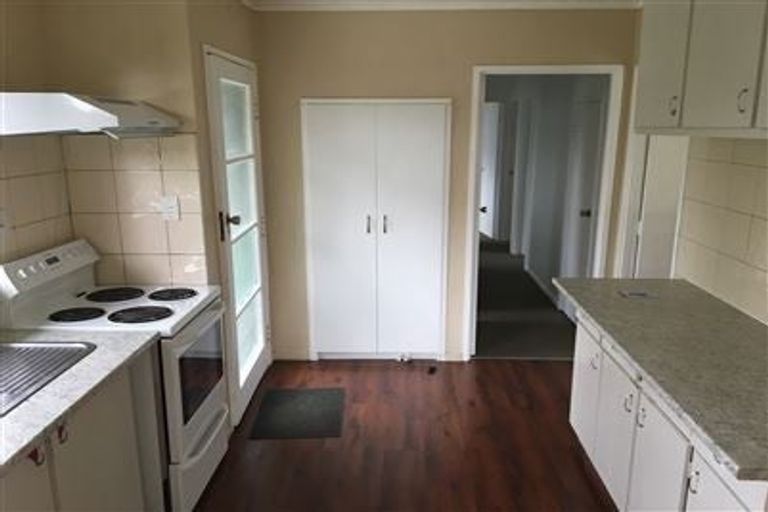 Photo of property in 3 Bonito Place, Bayview, Auckland, 0629