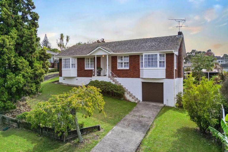 Photo of property in 5 Imatra Place, Sunnyhills, Auckland, 2010