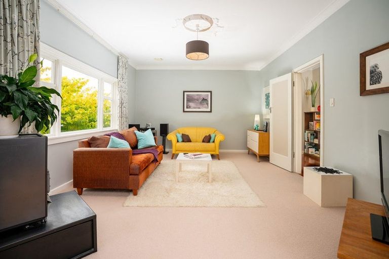 Photo of property in 111a Karori Road, Karori, Wellington, 6012