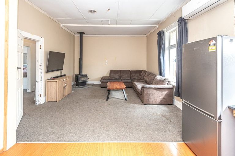 Photo of property in 36 Caius Avenue, Gonville, Whanganui, 4501