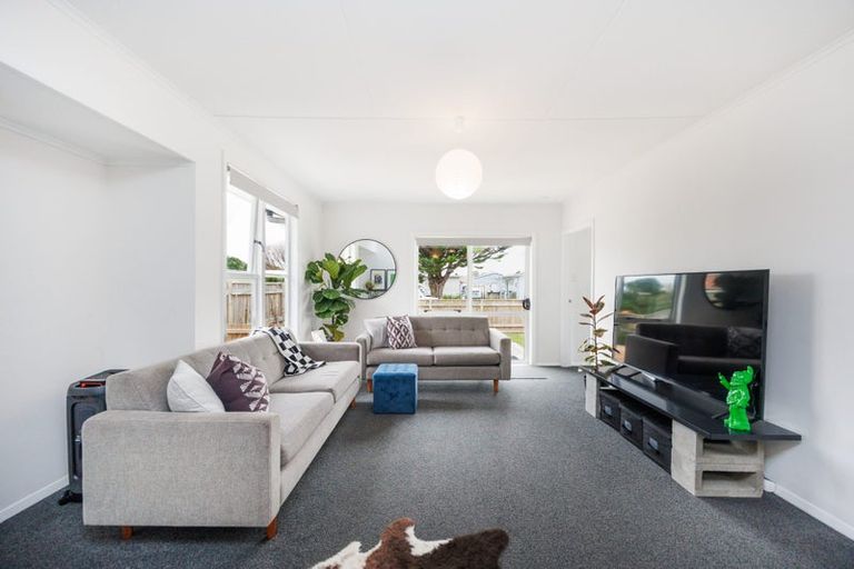 Photo of property in 32 Leicester Street, Terrace End, Palmerston North, 4410