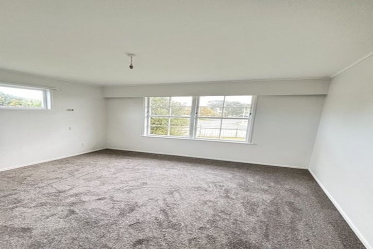 Photo of property in 1 Fairlight Place, Manurewa, Auckland, 2102