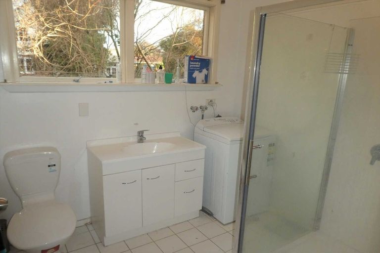 Photo of property in 69 Parkstone Avenue, Ilam, Christchurch, 8041