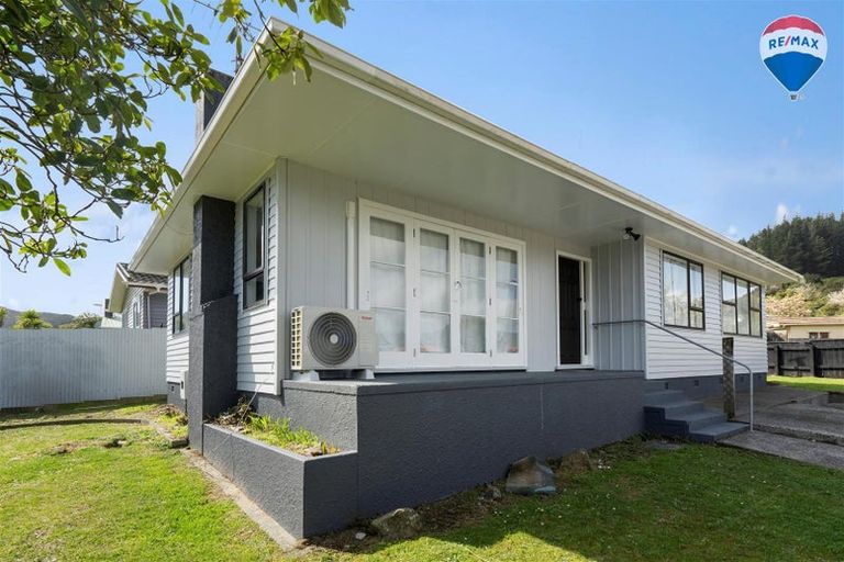 Photo of property in 8 Meremere Street, Wainuiomata, Lower Hutt, 5014