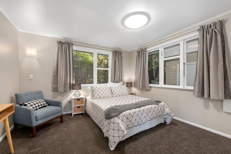 Photo of property in 65 Bird Grove, Stokes Valley, Lower Hutt, 5019