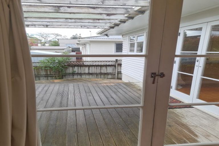 Photo of property in 1/29 Havelock Avenue, Forrest Hill, Auckland, 0620