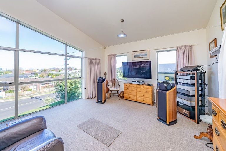 Photo of property in 10 Lithgow Drive, Otamatea, Whanganui, 4500