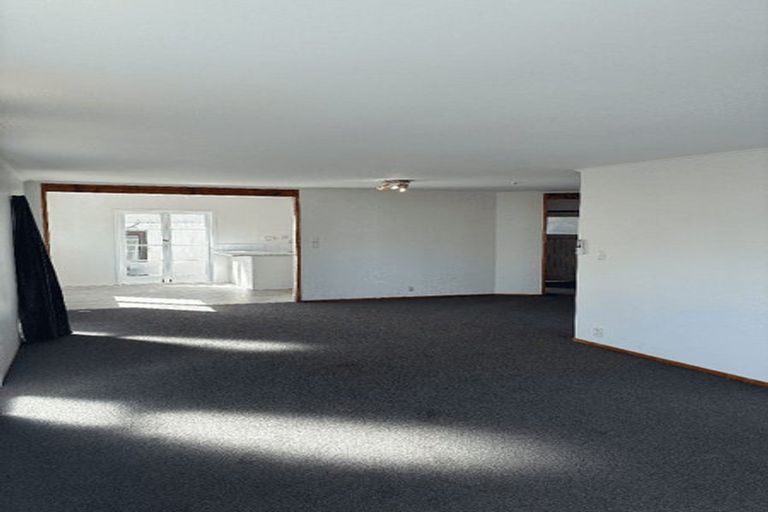 Photo of property in 58 Sutton Crescent, Papakura, 2110