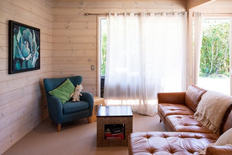 Photo of property in 22 Poriwira Drive, Kuratau, Turangi, 3381