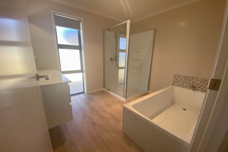 Photo of property in 18 Provisional Drive, Te Kamo, Whangarei, 0112