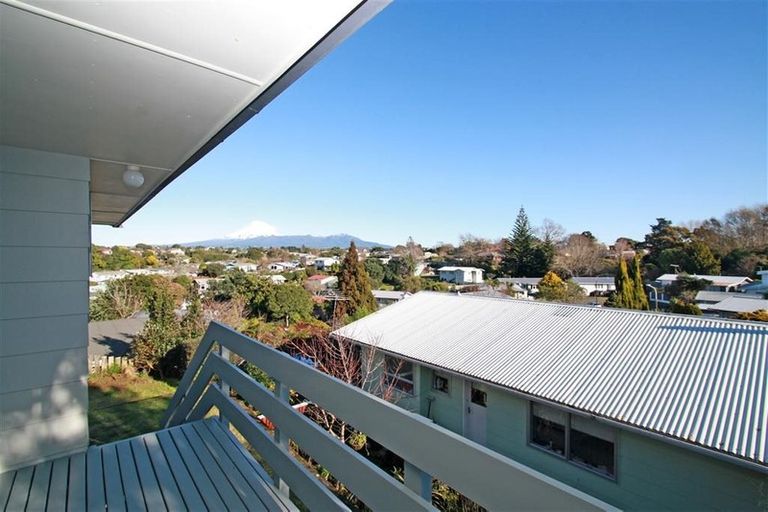 Photo of property in 3b Tavistock Street, Westown, New Plymouth, 4310