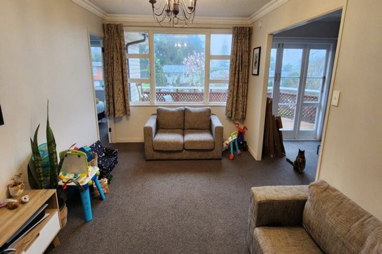 Photo of property in 61 Clawton Street, Westown, New Plymouth, 4310