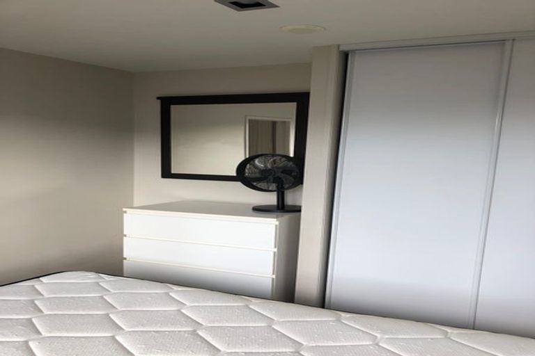 Photo of property in Shoal Haven Apartments, 112a/130 Anzac Street, Takapuna, Auckland, 0622