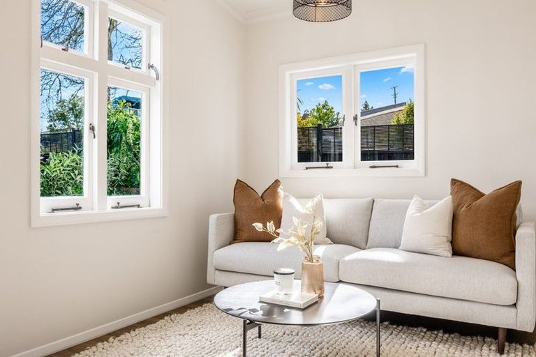 Photo of property in 2 Centennial Park Road, Wellsford, 0900