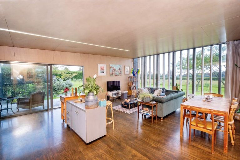 Photo of property in 32a-b Parkhill Road, Haumoana, Hastings, 4180