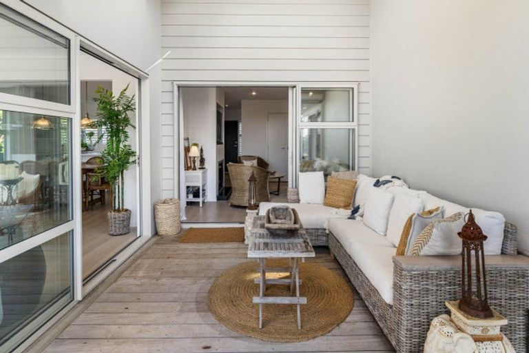 Photo of property in 30 Abby Close, Pukekohe, 2120