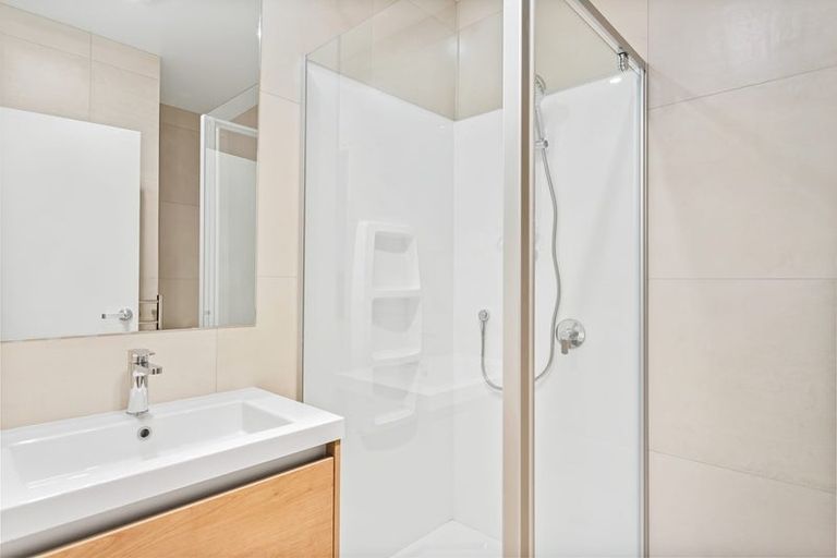 Photo of property in 1 Kawe Marie Lane, Takanini, 2112