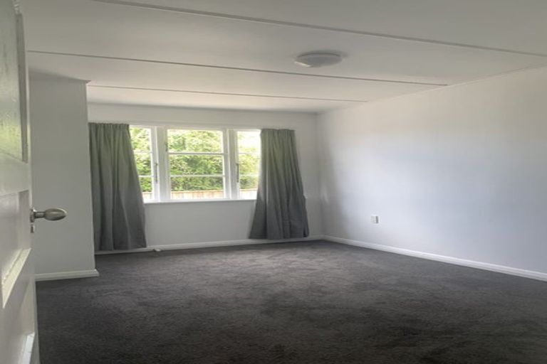 Photo of property in 4 Kipling Street, Johnsonville, Wellington, 6037