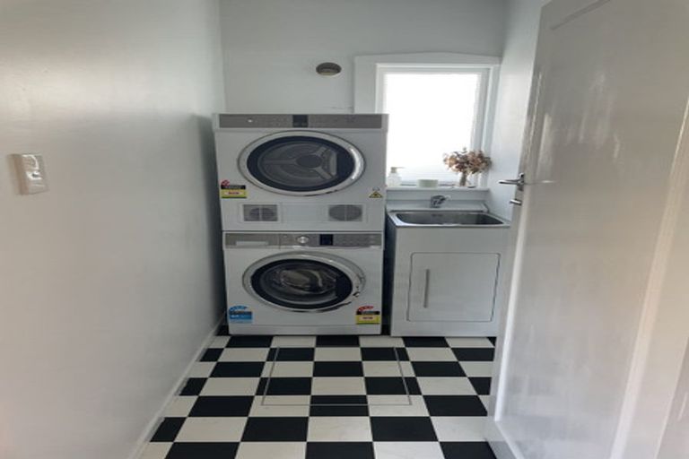 Photo of property in 12 Orkney Street, Strowan, Christchurch, 8052