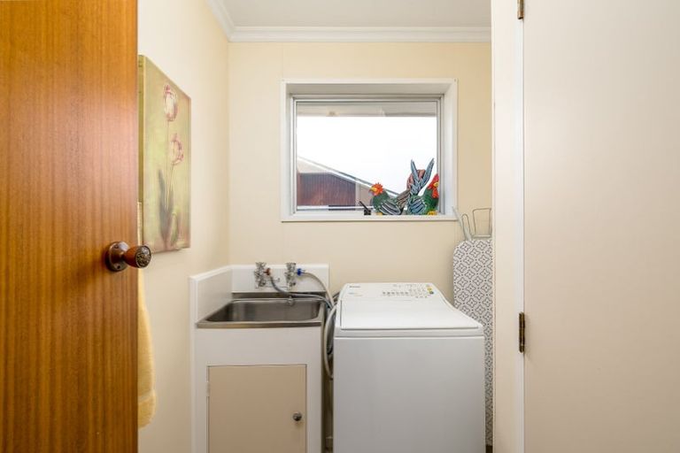 Photo of property in 7 Churchill Place, Waimate, 7924