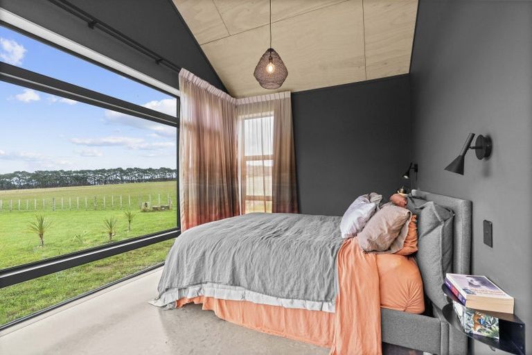 Photo of property in 17 Goodnight Lane, Ocean Beach, Featherston, 5773