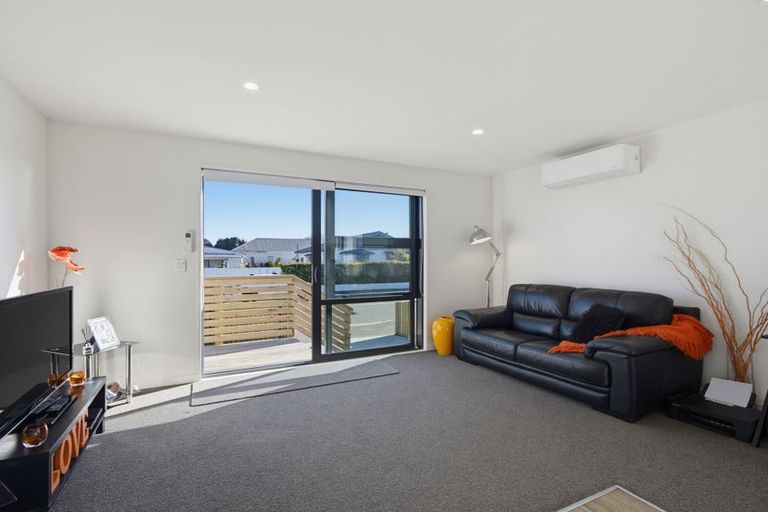 Photo of property in 10 Randolph Street, Woolston, Christchurch, 8062