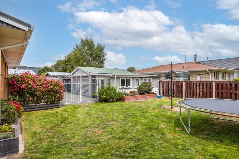 Photo of property in 48 Woolley Street, Avondale, Christchurch, 8061