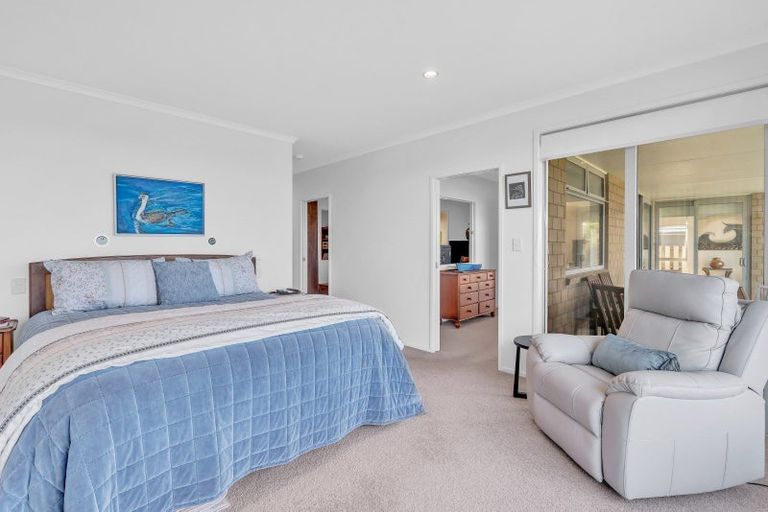 Photo of property in 35 Seascape Crescent, Waipu, 0582