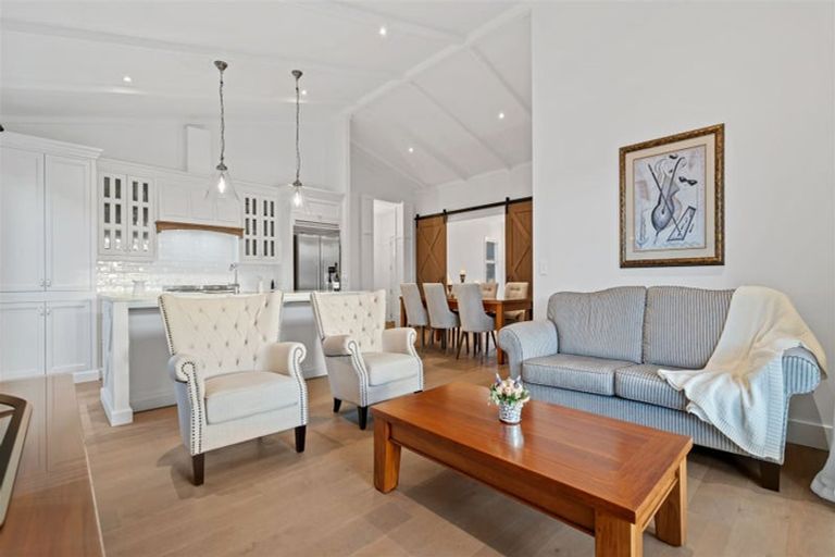 Photo of property in 5 Mollisia Lane, Papamoa Beach, Papamoa, 3118