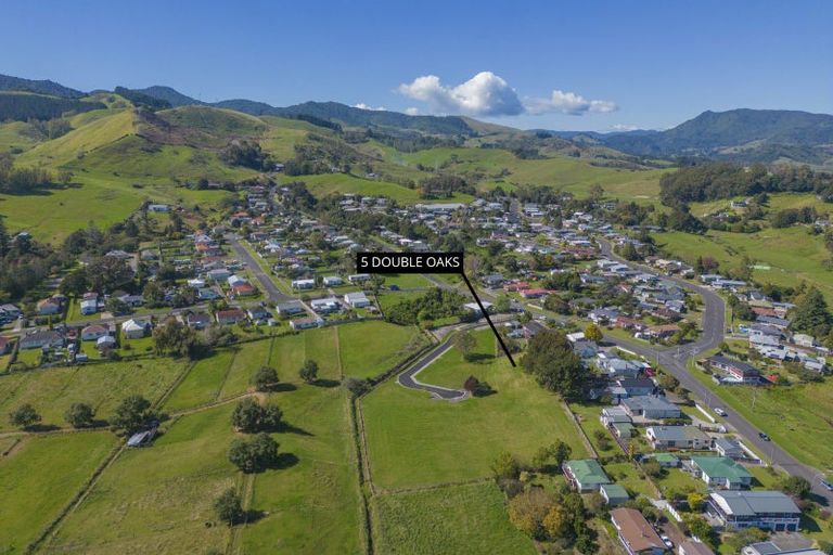 Photo of property in 5 Double Oaks Drive, Paeroa, 3600