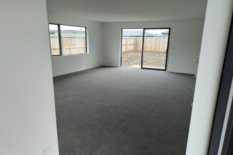 Photo of property in 10 Beckford Way, Rolleston, 7614