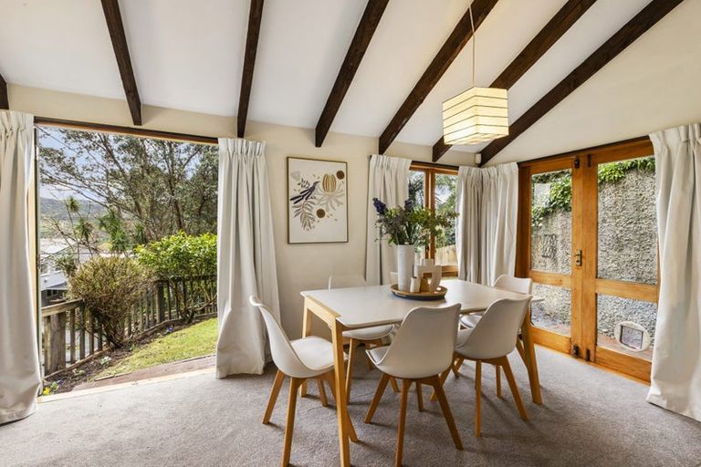 Photo of property in 121 Mairangi Road, Wilton, Wellington, 6012