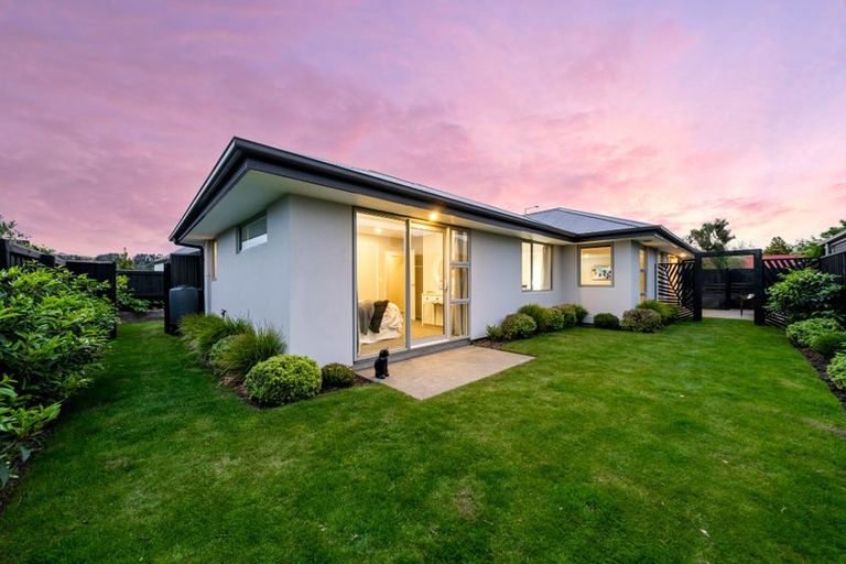 Photo of property in 74 Sutherlands Road, Halswell, Christchurch, 8025