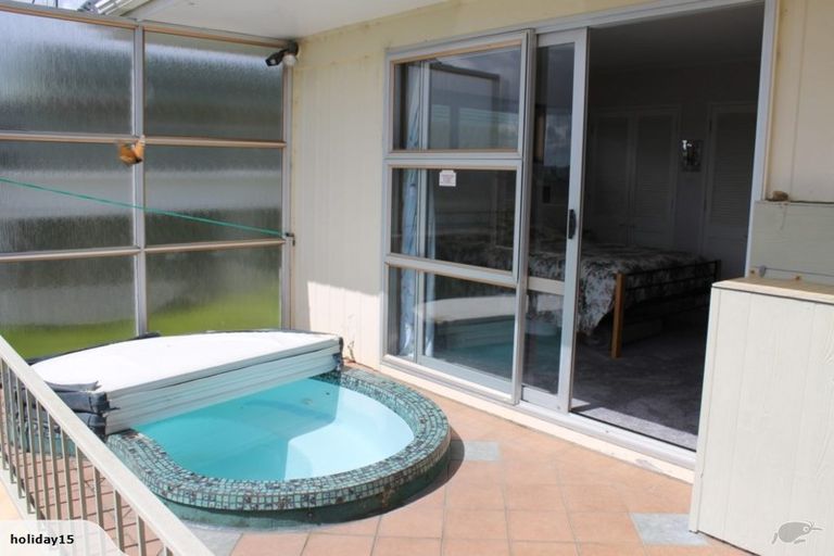 Photo of property in 54 George Point Road, Onerahi, Whangarei, 0110