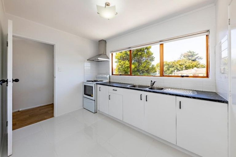 Photo of property in 3/108 Station Road, Papatoetoe, Auckland, 2025