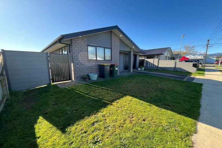 Photo of property in 4 Trafalgar Street, Levin, 5510