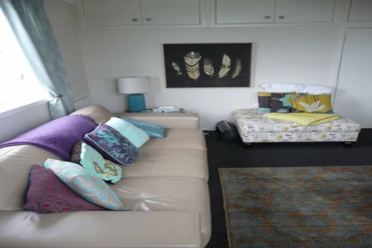 Photo of property in 2 Tarawera Road, Johnsonville, Wellington, 6037