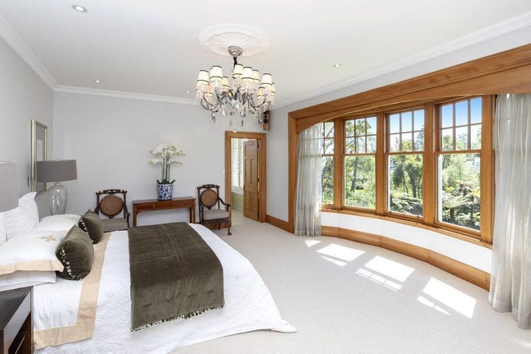 Photo of property in 5 Saint Barnabas Lane, Fendalton, Christchurch, 8052