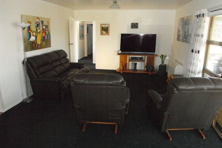 Photo of property in 12a Carter Drive, Pomare, Rotorua, 3015