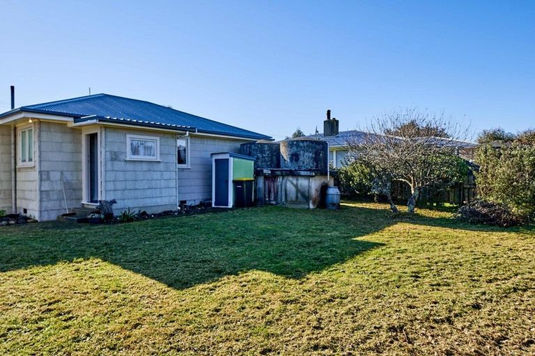 Photo of property in 581 Waitarere Beach Road, Waitarere Beach, Levin, 5510